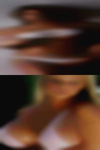 Tasty pussy bi woman fucks swingers in Kent.